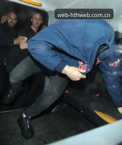 英超球星夜店风波全解读：从格拉利什到皮克福德的狂欢指南